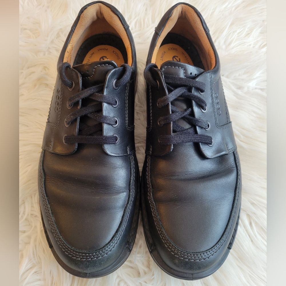 Mens Black Leather Ecco Oxford Shoes, Like New , Size 43.